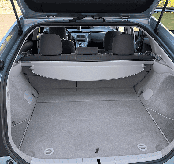 edwards-prius-trunk-after-interior-detailing