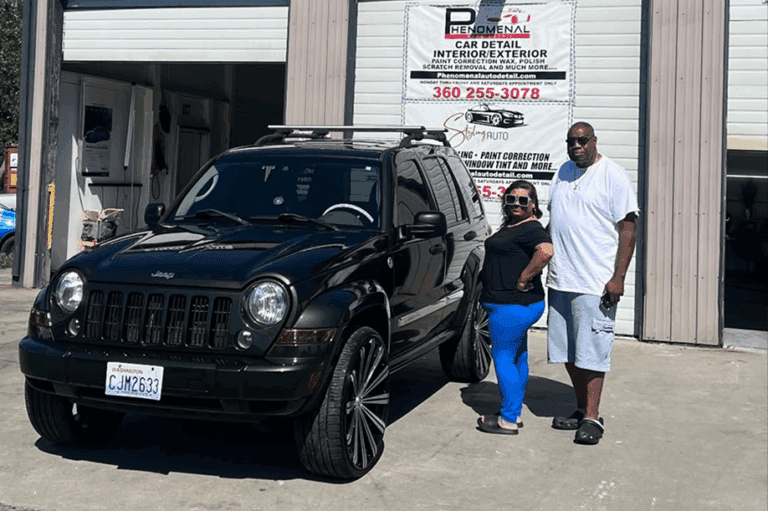 happy-customer-at-phenomenal-auto-detail (2)